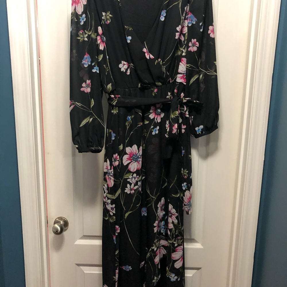 Flattering winter long sleeved maxi dress